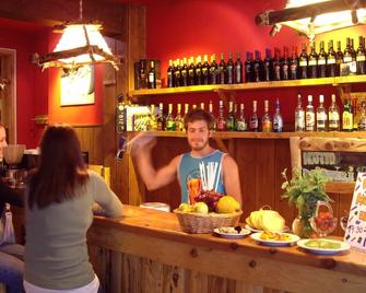 Marcopolo Inn Hostel Bariloche - San Carlos de Bariloche - Bar