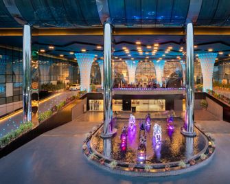 Sahara Star - Mumbai - Balcone
