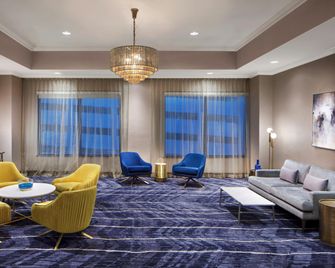 Embassy Suites by Hilton Fort Worth Downtown - Fort Worth - Sala de estar