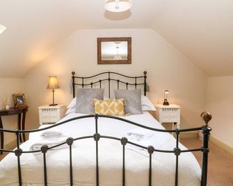 Carter's Cottage - Cheltenham - Bedroom