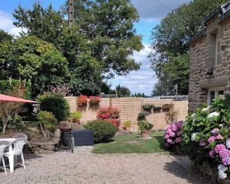 Ty bily - Plaudren - Patio