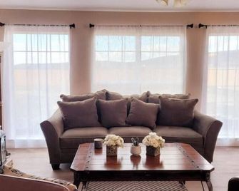 Bryce Canyon Cottage! Just a few of mins away. - Panguitch - Pokój dzienny