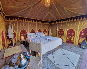 Nkhila Lodge - Agafay Luxury Tented Camp - Lalla Takerkoust - Schlafzimmer