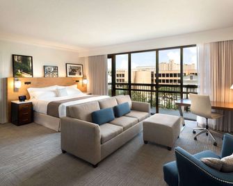 AT&T Hotel and Conference Center - Austin - Bedroom