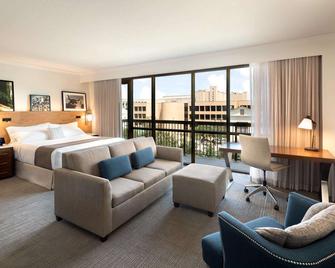 آت آند تي هوتل آند كونفرانس سينتر - أوستن - غرفة نوم