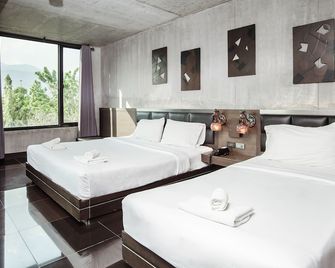 B2 Black Business & Budget Hotel - Chiang Mai - Bedroom