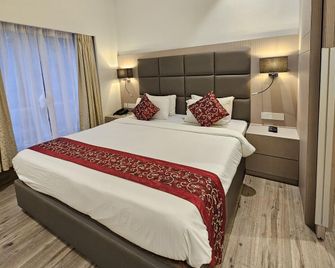 The Stadel - Kolkata - Bedroom