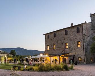 Abbazia Sette Frati Agriturismo Fratres - Pietrafitta - Edificio