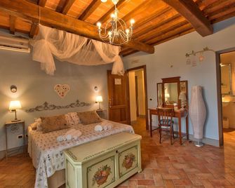 Casal di Peppe B&B - Orentano - Bedroom