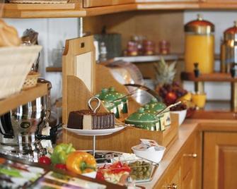 Hotel Garni Frühstückspension Neff - Velden am Wörthersee - Buffet