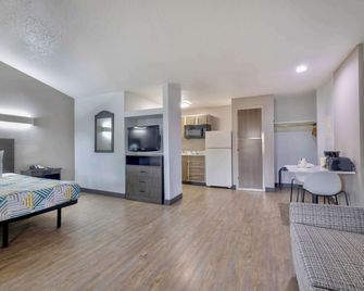 Studio 6 Dallas, Tx - North - Richardson - Dallas - Bedroom