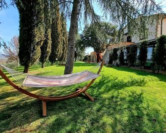 Poggio La Buca - Agriturismo - Civitella Marittima - Innenhof