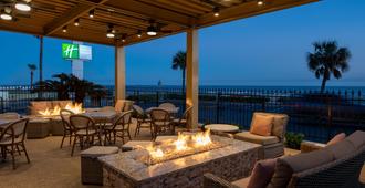 Holiday Inn Resort Galveston-On The Beach - גאלבסטון - פטיו