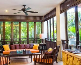 Panya Resort Hotel - Udon Thani - Sala de estar