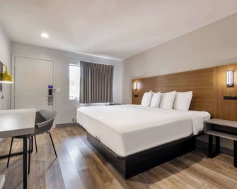 Motel 6 Santa Ana, CA - Santa Ana - Bedroom