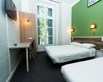 Sarl Hotel Cesar - Nimes