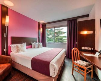 Nimotel - Nîmes - Camera da letto