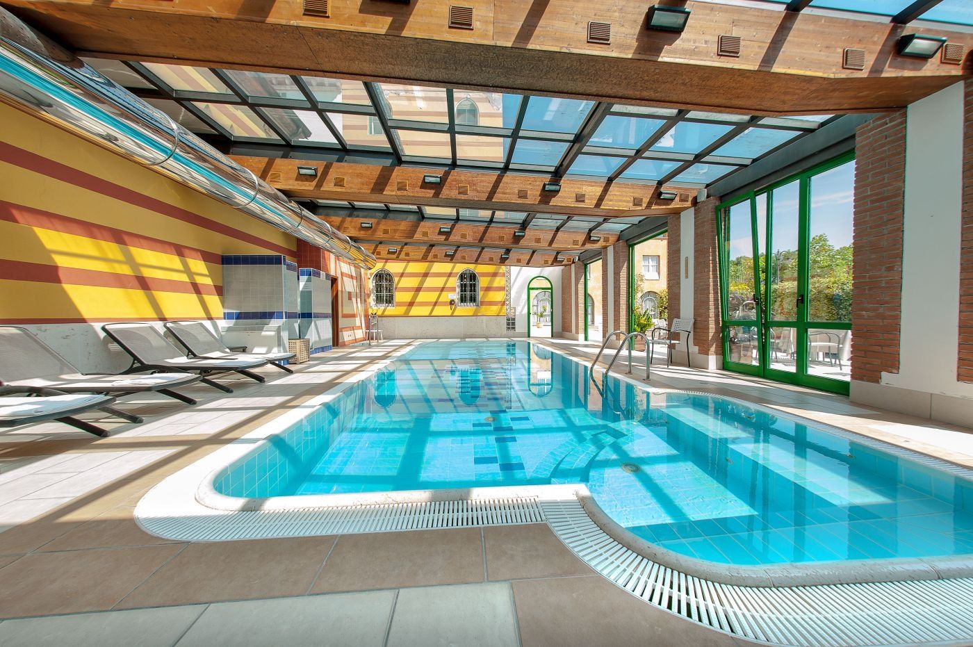 Hotel Villa Malaspina - Castel d'Azzano - Pool