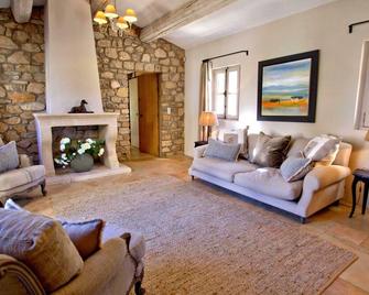 Mas de Pradine - Céreste - Living room