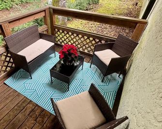 Ocean Breeze Motel - Florence - Balcone