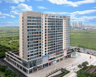 Lavande Hotel (Qingyuan High-Speed Railway Station Country Garden Branch) - Qingyuan - Budova
