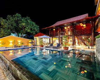 Trang An Ao Dai Homestay - Ninh Binh - Pool