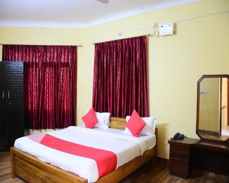 OYO Flagship 24110 Pink Villa Guest House - Bhubaneswar - Bedroom