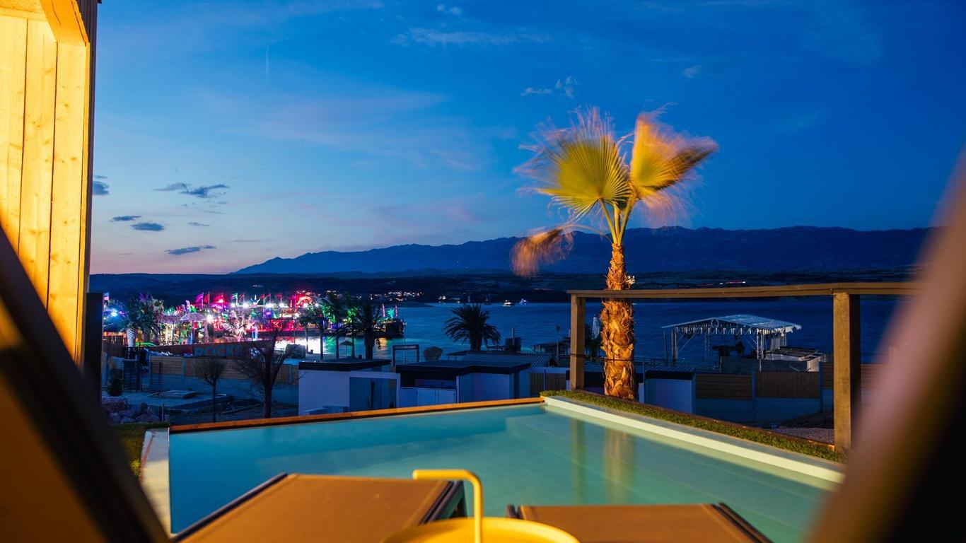 Noa Glamping Resort