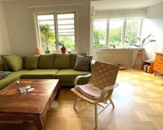 4 Person Holiday Home in Linkoping - Linköping - Sala de estar
