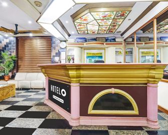 Super Hotel O East Nada - Guruvayoor - Front desk