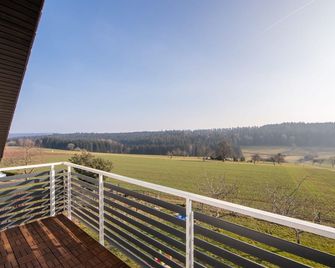Haus Pia - Pfalzgrafenweiler - Balkon