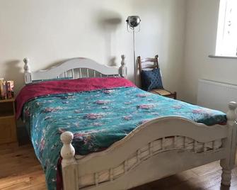 An Bothán-Cosy Cottage in the Cooley Mountains - Dundalk - Bedroom