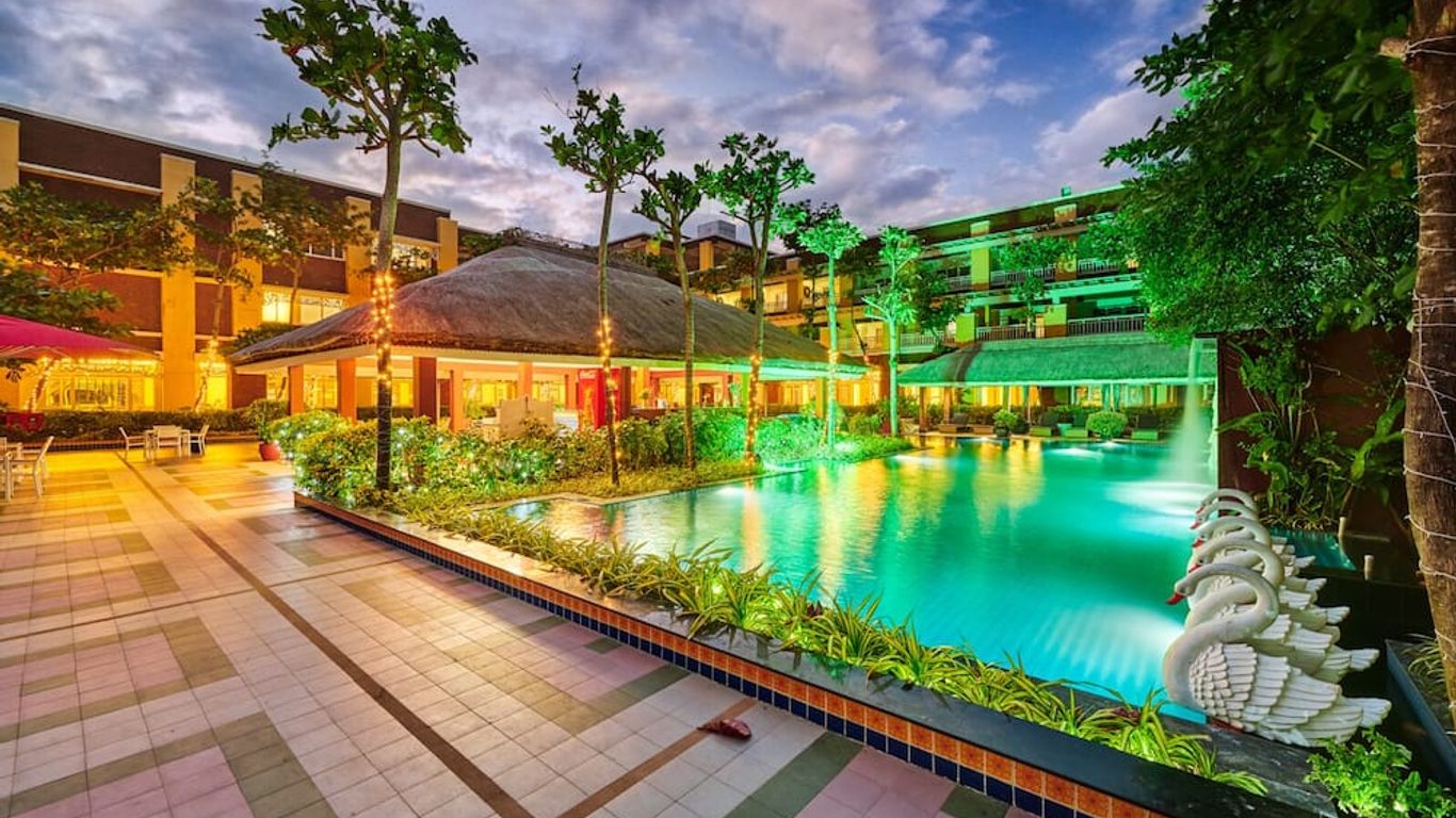 مايفير وايفز