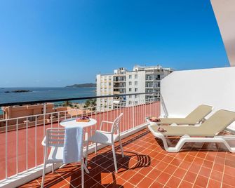 Hotel Vibra Vila - Ibiza - Balcony