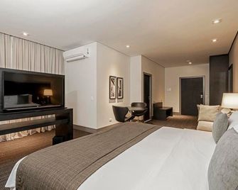 Manhattan Floor - Curitiba - Habitación