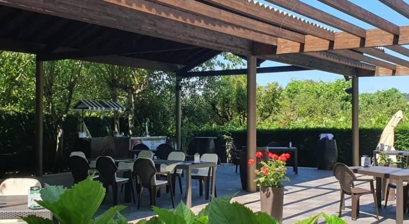 Pazo de Monterrei thumbnail 2