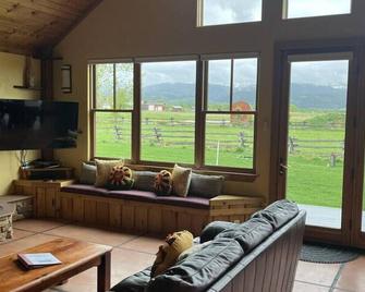 Dreamcatcher Lodge with Million Dollar View - Alta - Living room