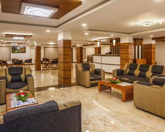 The Sanihara Hotel & Resort - Vythiri - טרקלין