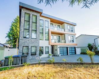 Newton 2-bedroom Suite - Surrey - Bâtiment