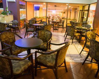 Best Western Plus Hotel Terraza - סן סלבדור - מסעדה