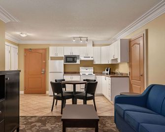 Nova Inn Yellowknife - Yellowknife - Cocina