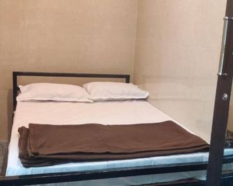 Joy Ac Hall & Rooms - Rameswaram