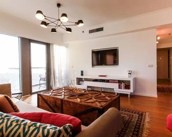 Luxury Condo & Spectacular View by FeelHome - Tel Aviv - Vardagsrum