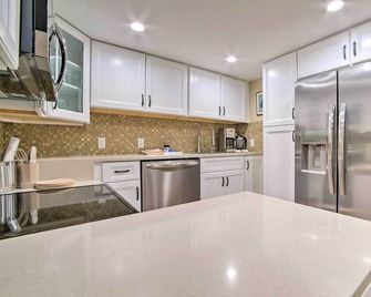 Cozy North Bend Getaway in Walkable Location! - North Bend