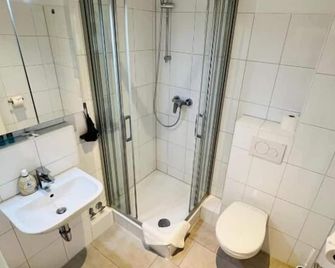City Apartment Hotel Hamburg - המבורג - חדר רחצה