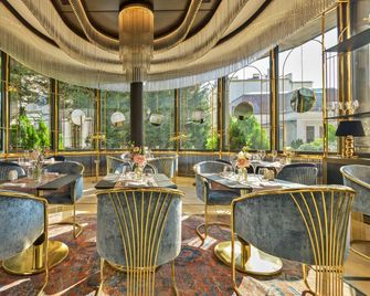 เอโพค โรงแรม - เรอเลส์ แอนด์ ชาโตซ์ - บูคาเรสต์ - ร้านอาหาร