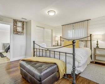 Bluebird Inn - Monument - Bedroom