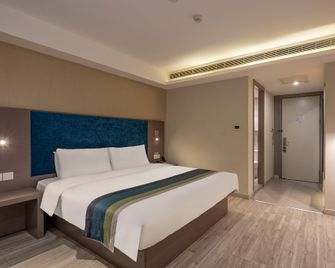 Home Inn Style Linyi Jiefang Road - Linyi - Bedroom