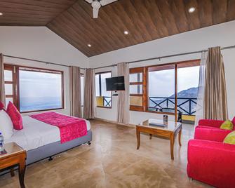 Green n Breeze Resort & Spa Mussoorie - Mussoorie - Bedroom