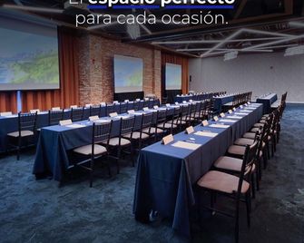 노보텔 몬테레이 바예 - 몬테레이 - 건물